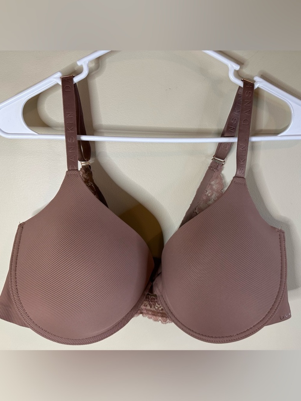 Danskin 42D Bra • Mauve Full Coverage Stretch Comfort